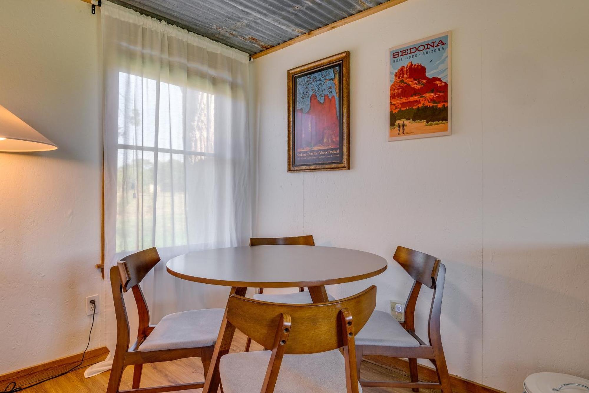 Delightful Carmine Studio On Farm Near Round Top! Exterior foto